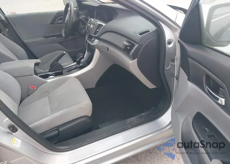 2013 Honda Accord Lx z USA, uszkodzony, nr VIN 1HGCR2F39DA071358